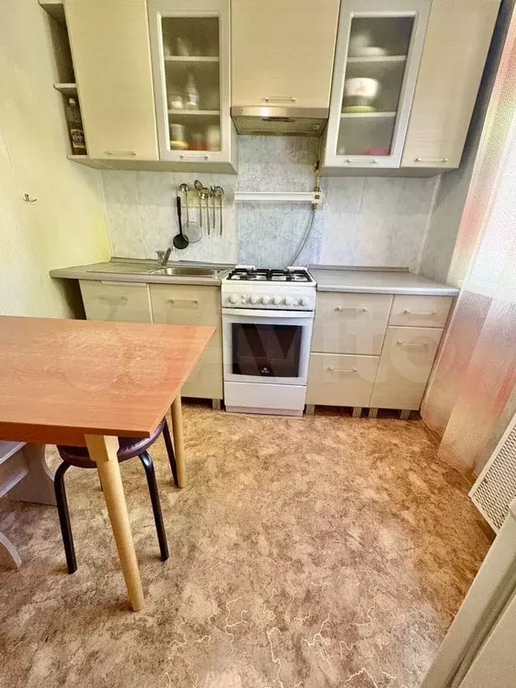 1-к. квартира, 30,6 м, 1/5 эт. - Фото 1