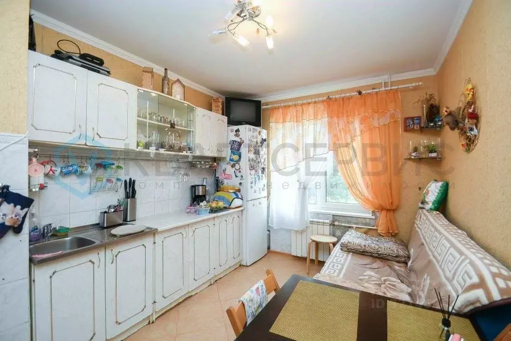 2-к кв. Омская область, Омск ул. Василия Маргелова, 355 (52.0 м) - Фото 2