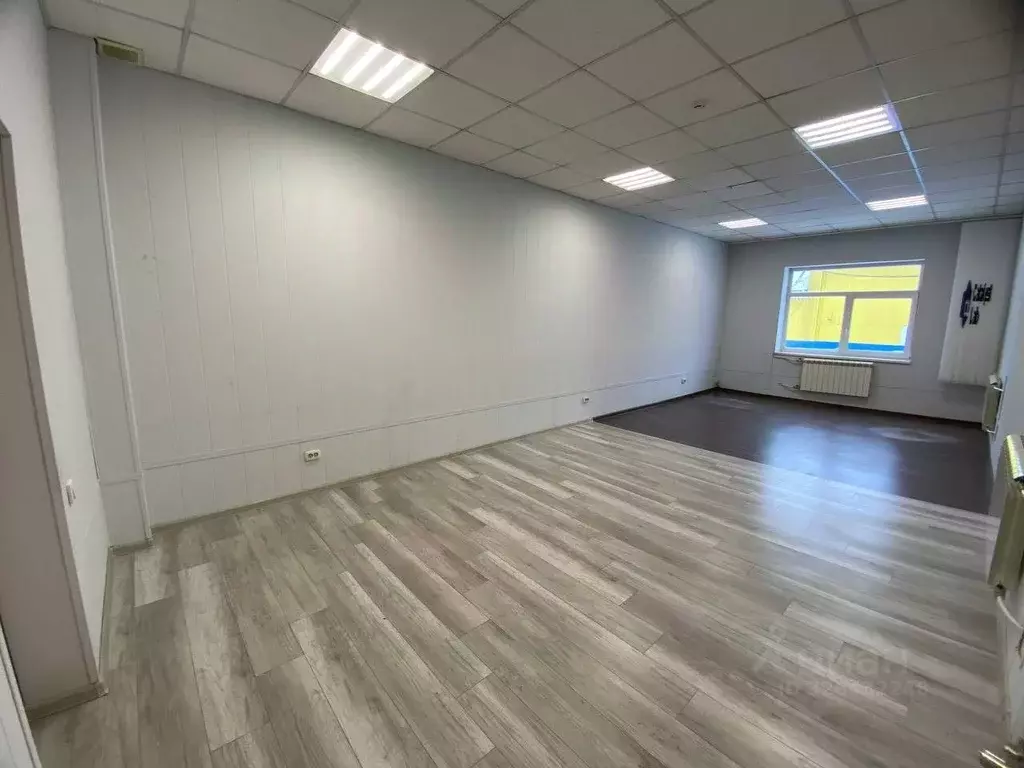 Офис в Свердловская область, Екатеринбург ул. Фронтовых Бригад, 15/4 ... - Фото 2