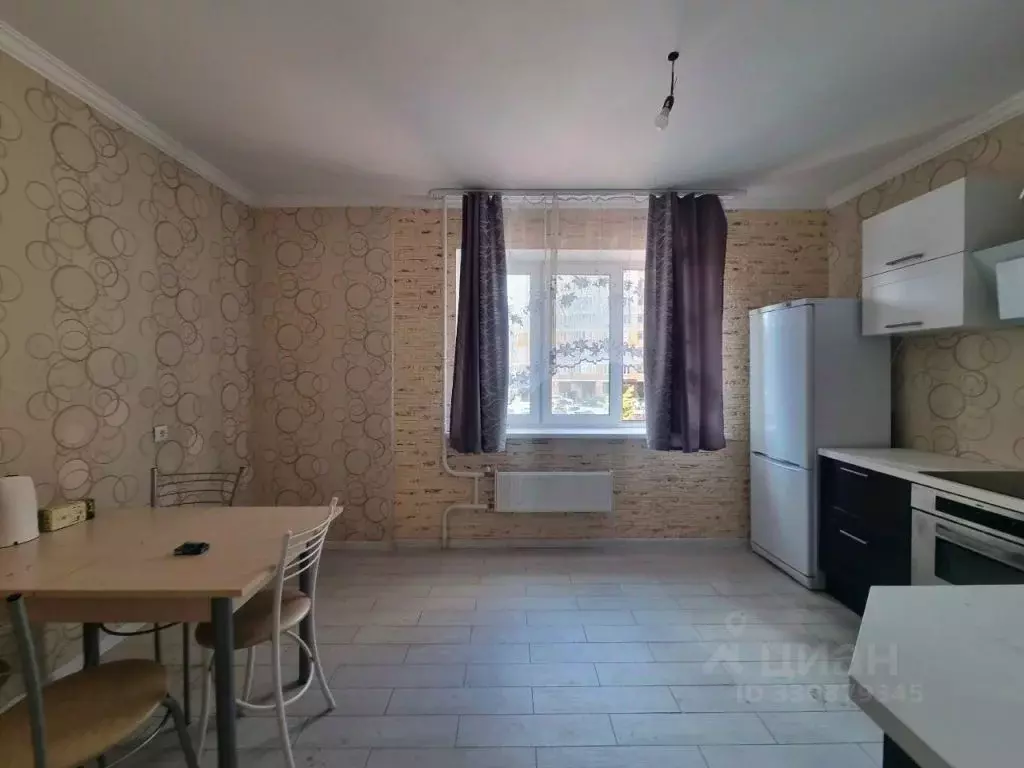 2-к кв. Брянская область, Брянск Степная ул., 9 (82.0 м) - Фото 1
