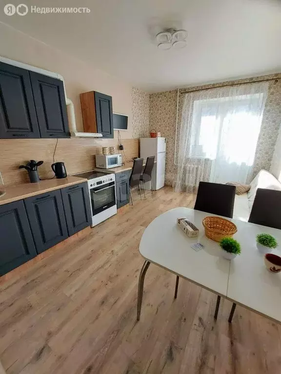 1-комнатная квартира: Тюмень, Суходольская улица, 16 (42.3 м) - Фото 1