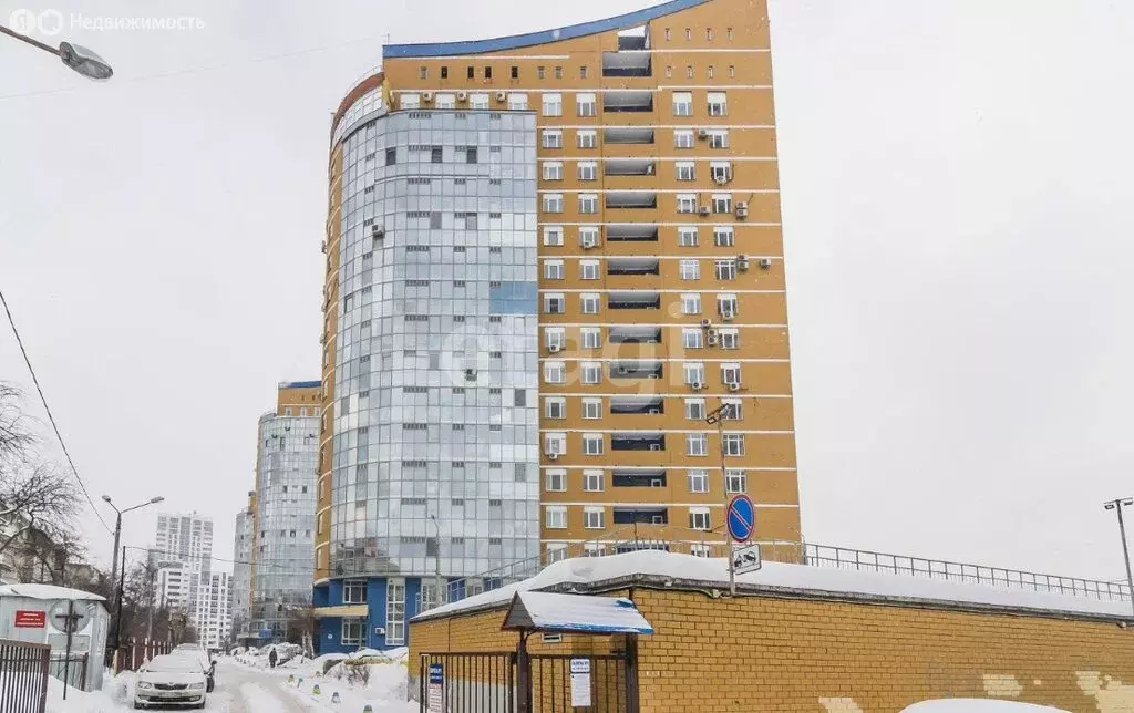 3-комнатная квартира: Пермь, Красновишерская улица, 37 (84 м) - Фото 2