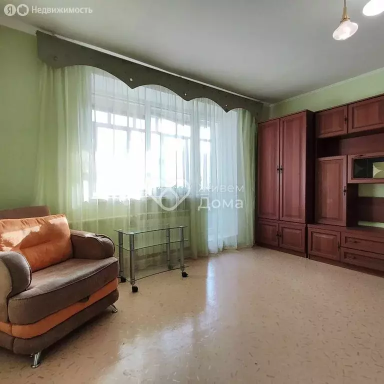 1-комнатная квартира: Волгоград, микрорайон Жилгородок, улица Гейне, ... - Фото 1