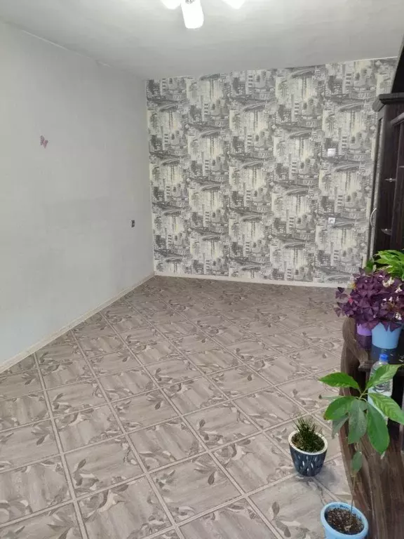 2-к кв. Крым, Симферополь ул. Киевская, 131 (45.0 м) - Фото 0
