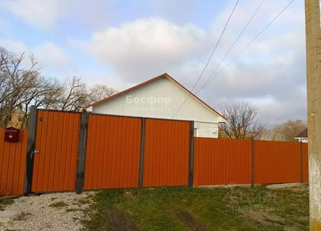 Дом в Крым, Кировский район, с. Синицыно ул. Советская (72 м) - Фото 2