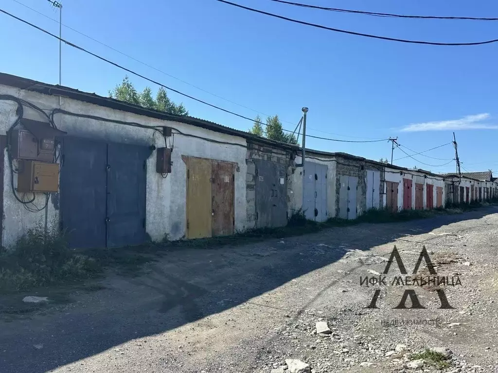 Гараж в Свердловская область, Полевской ул. Крылова, 632 (23 м) - Фото 1