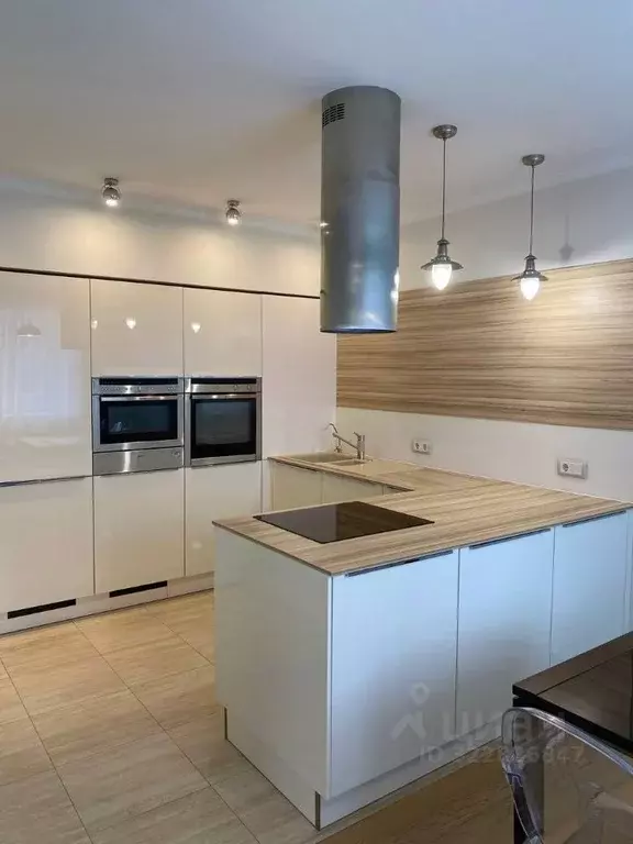 4-к кв. Свердловская область, Екатеринбург ул. Красноармейская, 62 ... - Фото 1