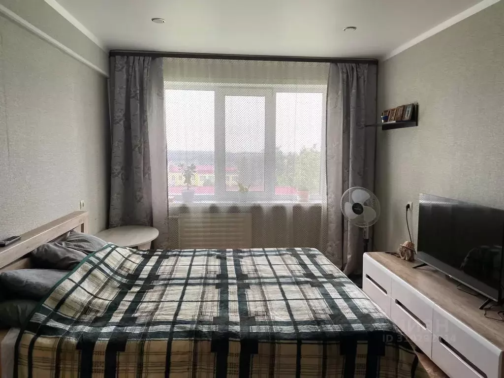 3-к кв. Брянская область, Брянск Почтовая ул., 108А (62.5 м) - Фото 0
