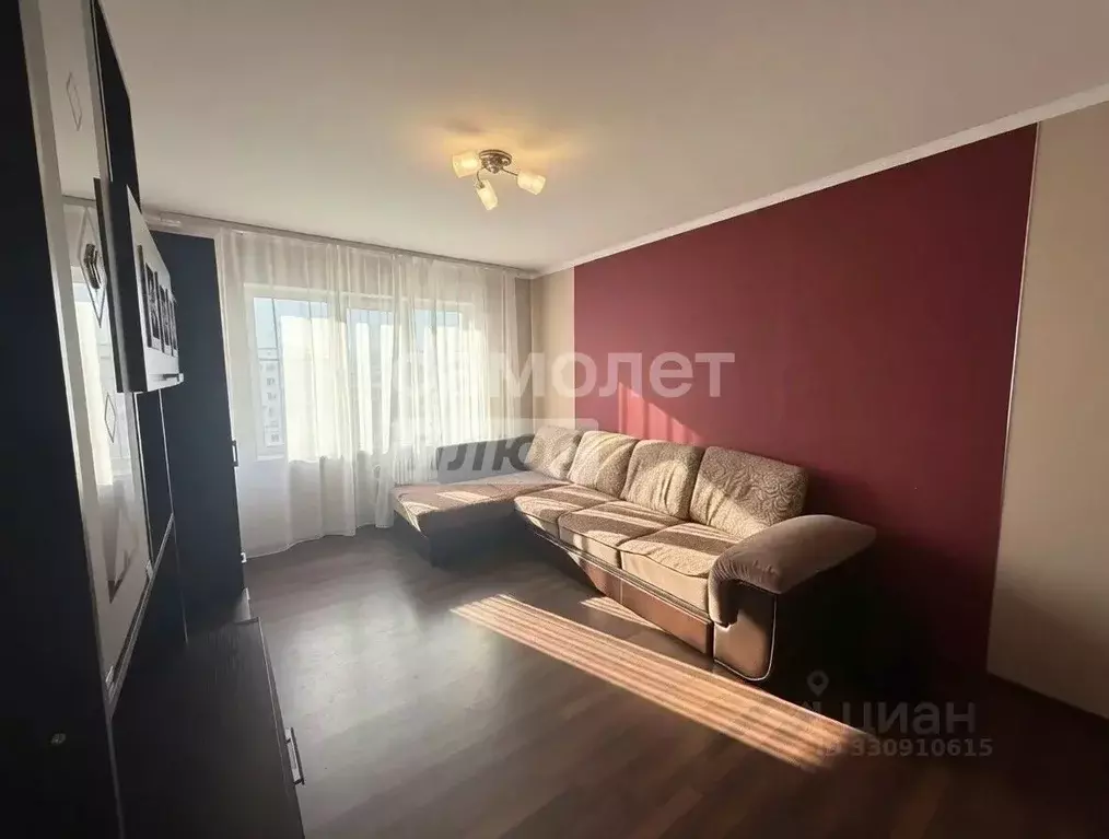 3-к кв. Омская область, Омск ул. Ядринцева, 24 (62.0 м) - Фото 1