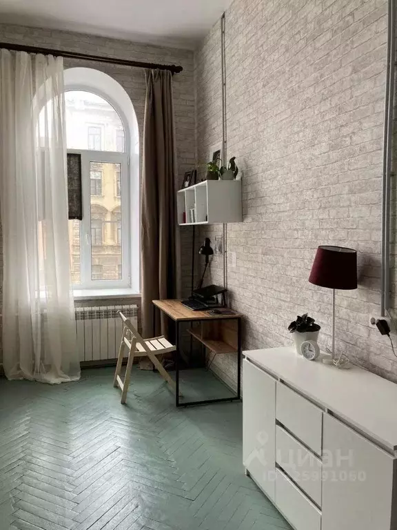 Комната Санкт-Петербург ул. Марата, 75 (28.0 м) - Фото 0