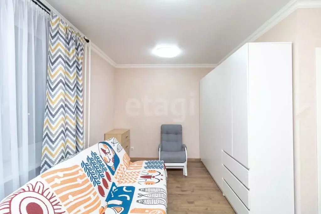 4-к кв. Тюменская область, Тюмень ул. Тимофея Чаркова, 81к2 (93.8 м) - Фото 1