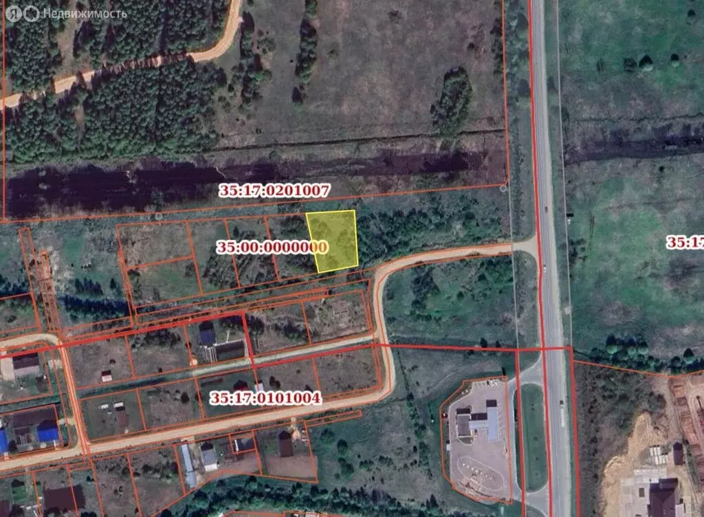 Участок в село Кичменгский Городок, Районная улица, 99 (14 м) - Фото 1