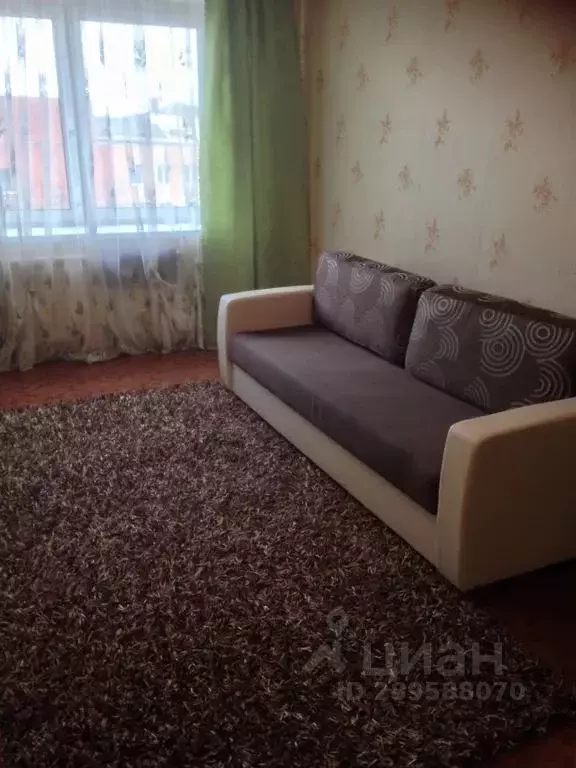 2-к кв. Смоленская область, Смоленск ул. 12 лет Октября, 9б (64.0 м) - Фото 0