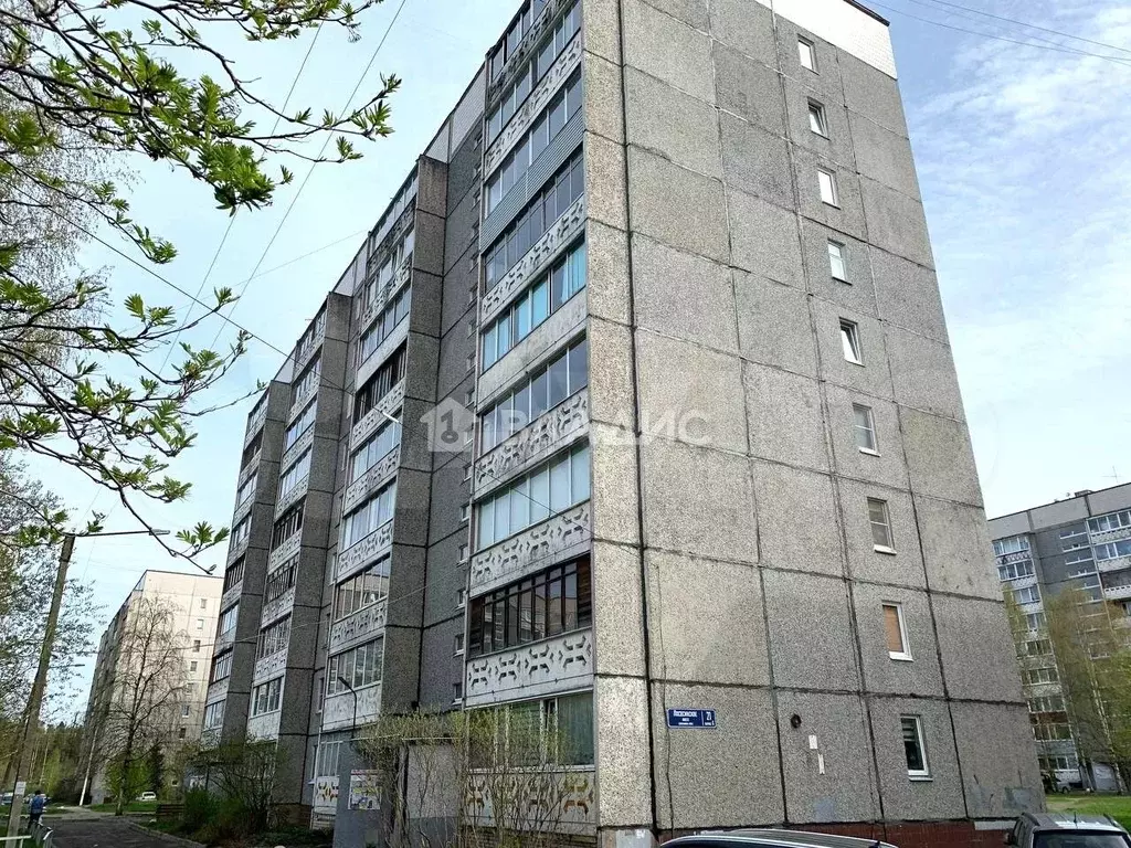 Комната 12 м в 4-к., 9/9 эт. - Фото 0