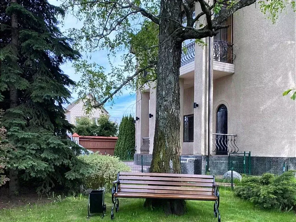 Дом в Московская область, Люберцы городской округ, Красково пгт  (400 ... - Фото 2