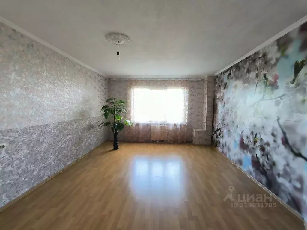 3-к кв. Бурятия, Улан-Удэ Ключевская ул., 70А (74.4 м) - Фото 0