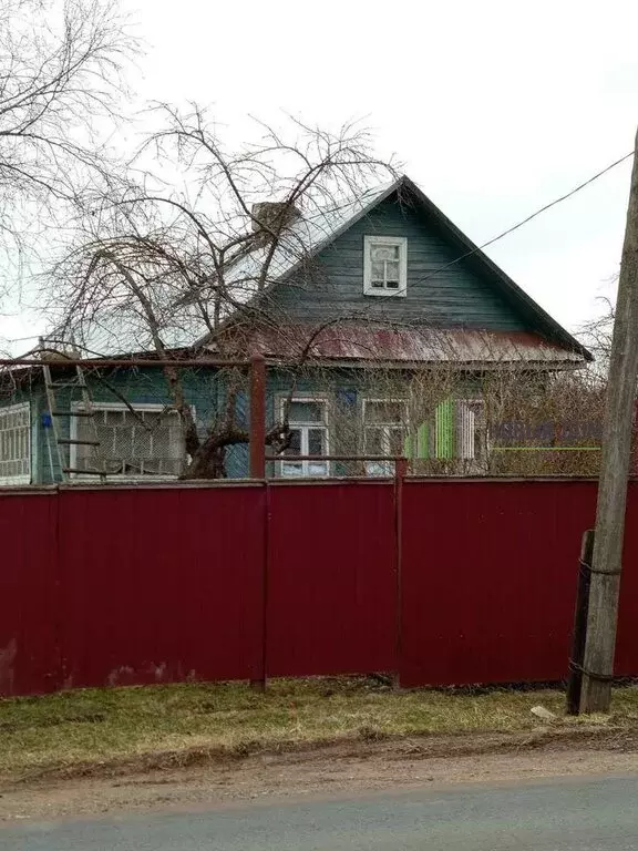 Дом в Савинское сельское поселение, деревня Дубровка, 54 (30 м) - Фото 1