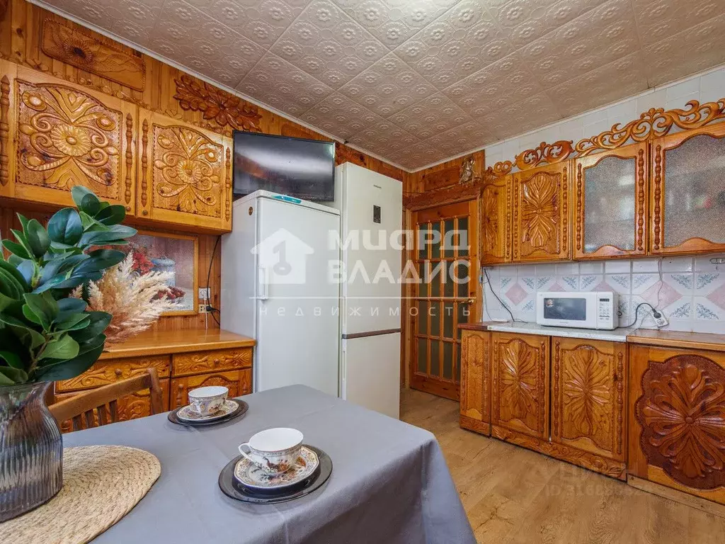 3-к кв. Омская область, Омск просп. Мира, 163к2 (68.4 м) - Фото 0