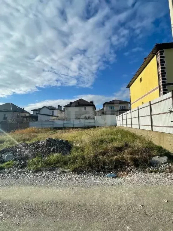 Участок в Краснодарский край, Новороссийск Цемдолина тер., ул. Алая ... - Фото 0