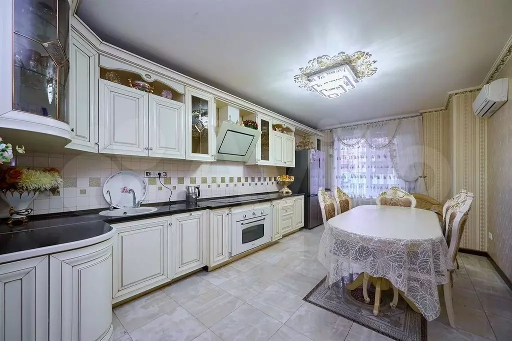 4-к. квартира, 170 м, 2/17 эт. - Фото 1