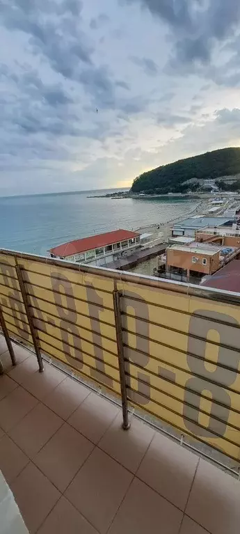 Комната 32 м в 1-к., 6/9 эт. - Фото 0
