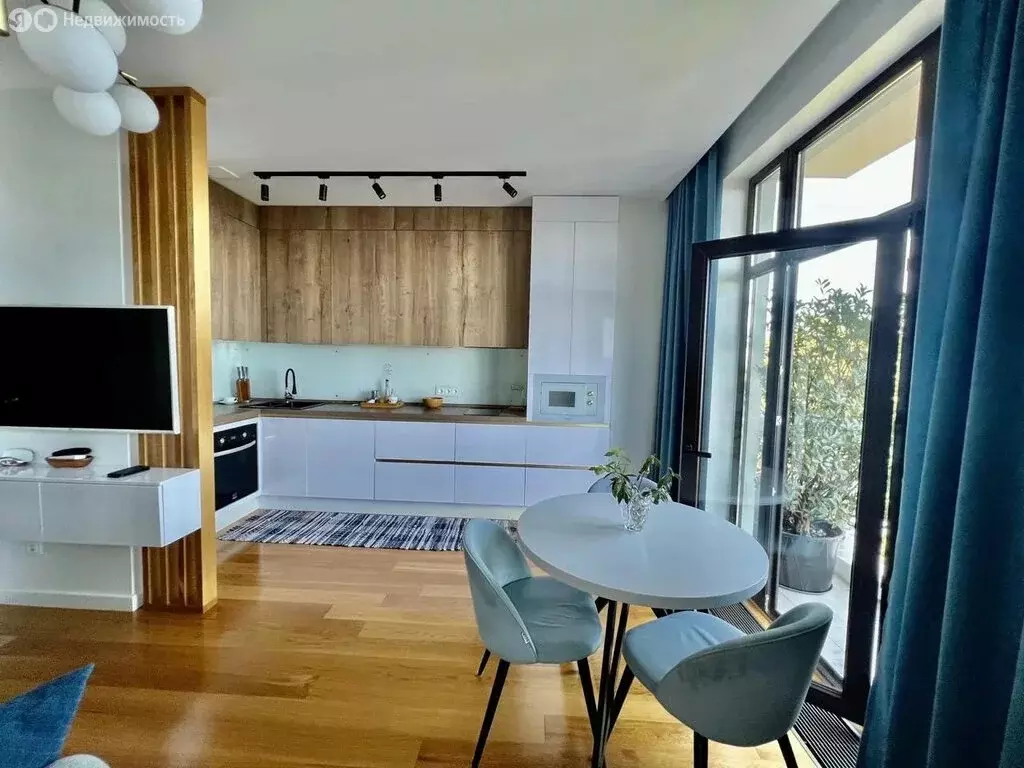 1-комнатная квартира: Ялта, Виноградная улица, 6 (54.3 м) - Фото 1