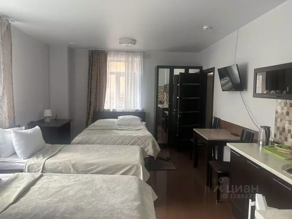 Комната Иркутская область, Иркутск ул. Лапина, 14 (30.0 м) - Фото 1
