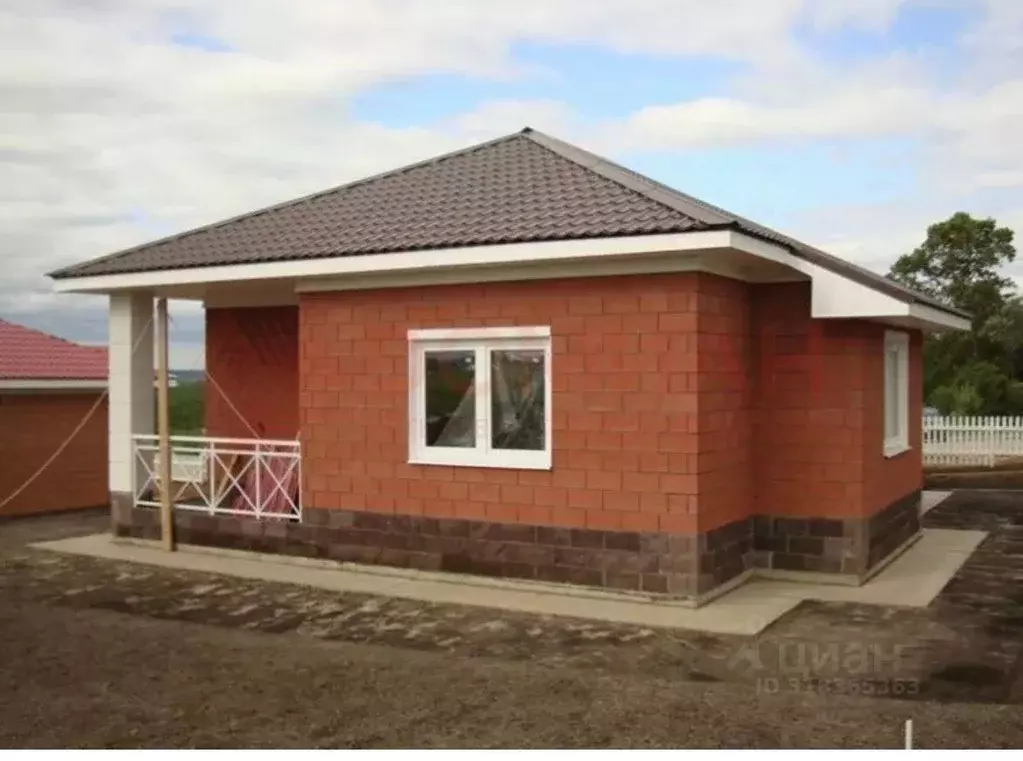 Дом в Ростовская область, Красный Сулин пл. Ленина (60 м) - Фото 0