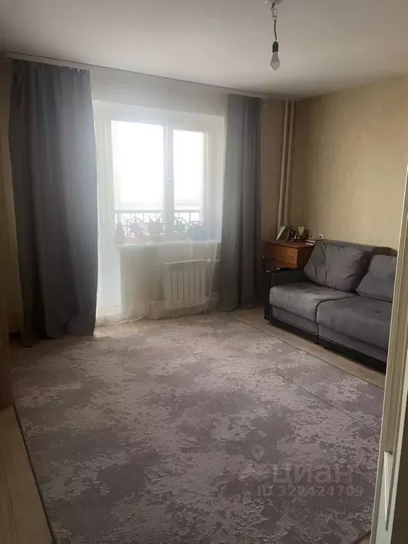 1-к кв. Омская область, Омск ул. Долгирева, 2 (36.0 м) - Фото 1