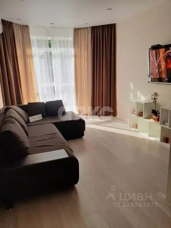 2-к кв. Краснодарский край, Сочи ул. Удачи, 9А (49.0 м) - Фото 0