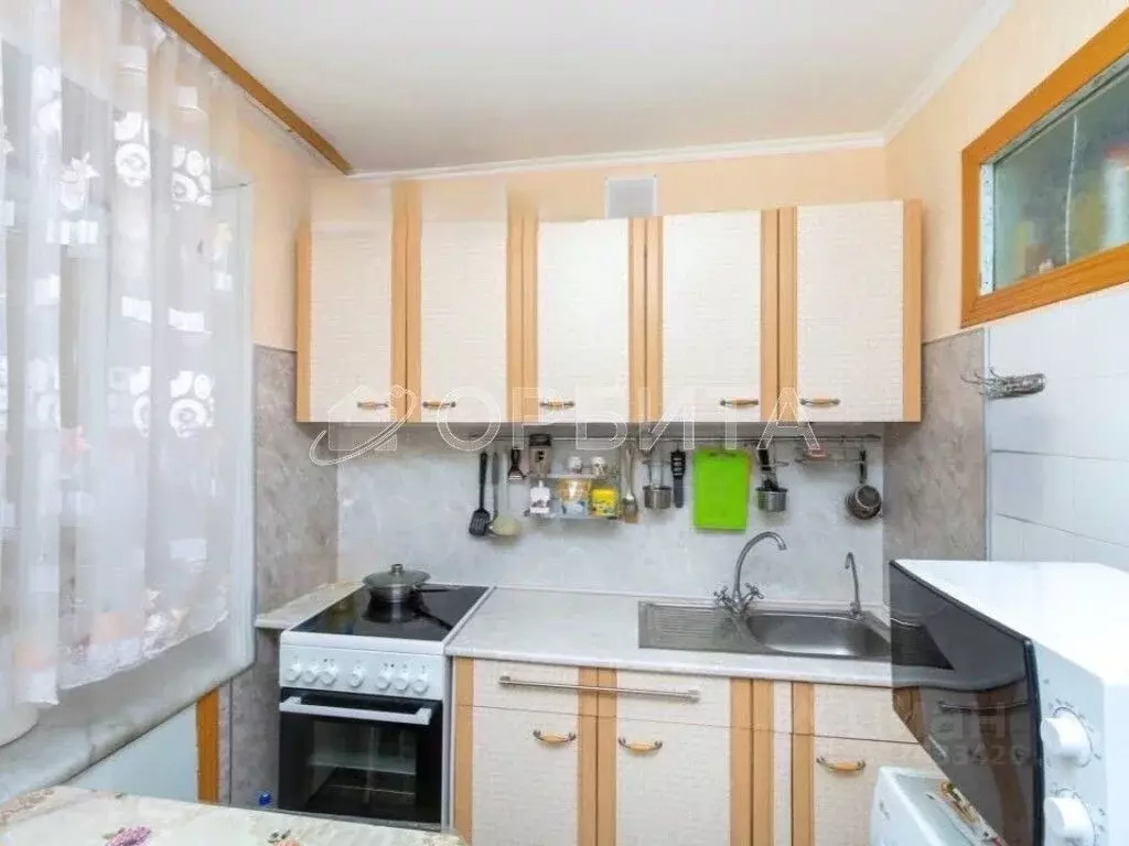 3-к кв. Тюменская область, Тюмень Тарманы мкр, ул. Игримская, 28 (56.6 ... - Фото 1