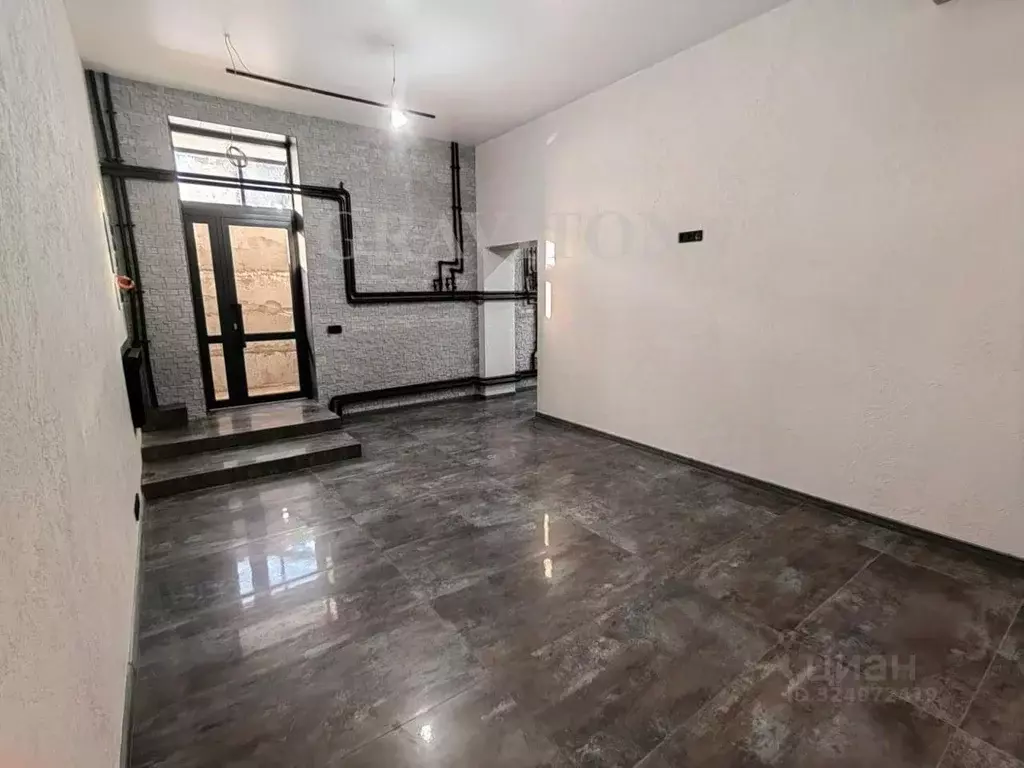 Офис в Алтай, Горно-Алтайск ул. Панфиловцев, 7 (44 м) - Фото 2