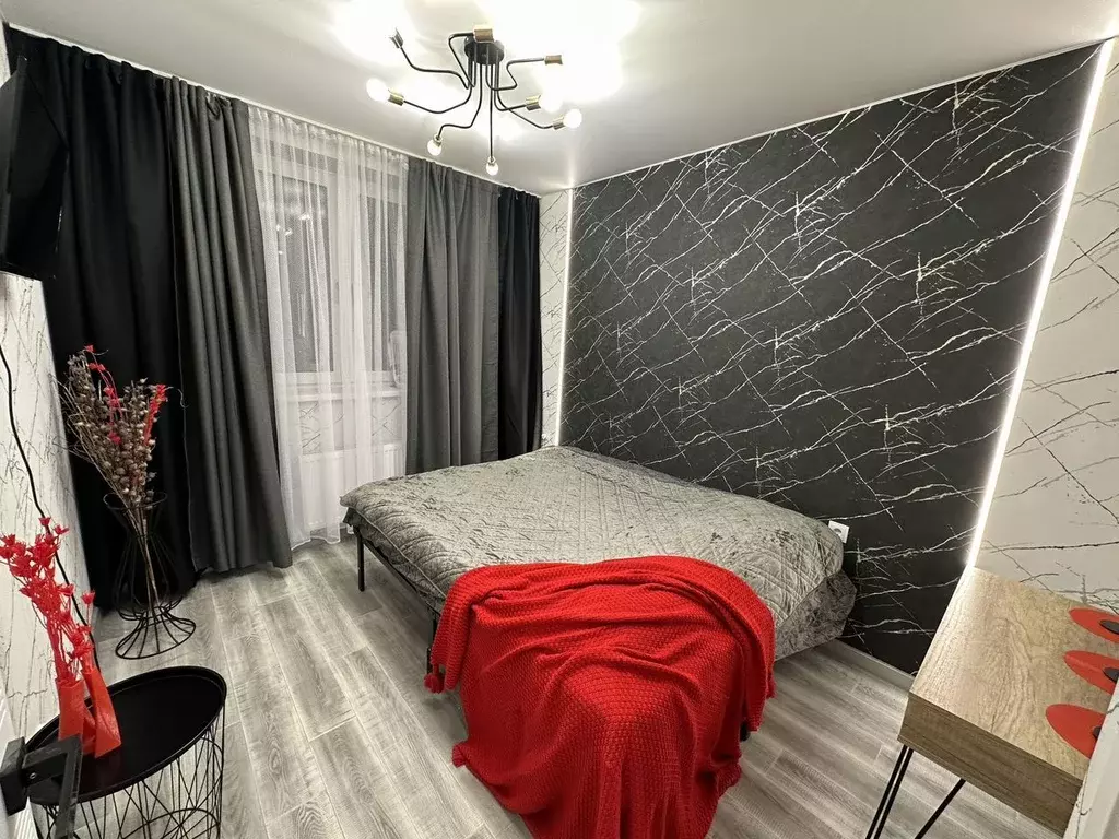 2-к кв. Пермский край, Пермь ул. Сергея Есенина, 9Ак2 (35.0 м) - Фото 1