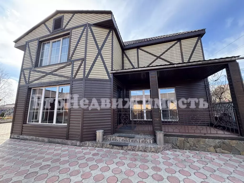 Коттедж в Тыва, Кызыл ул. 2-я Лесная (249 м) - Фото 1