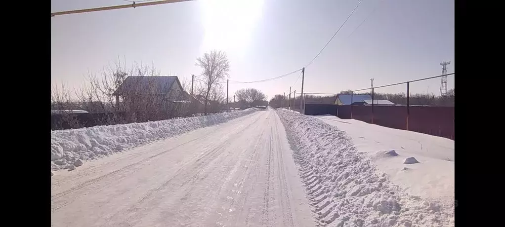 Участок в Самарская область, Волжский район, Дубовый Умет с/пос, с. ... - Фото 1