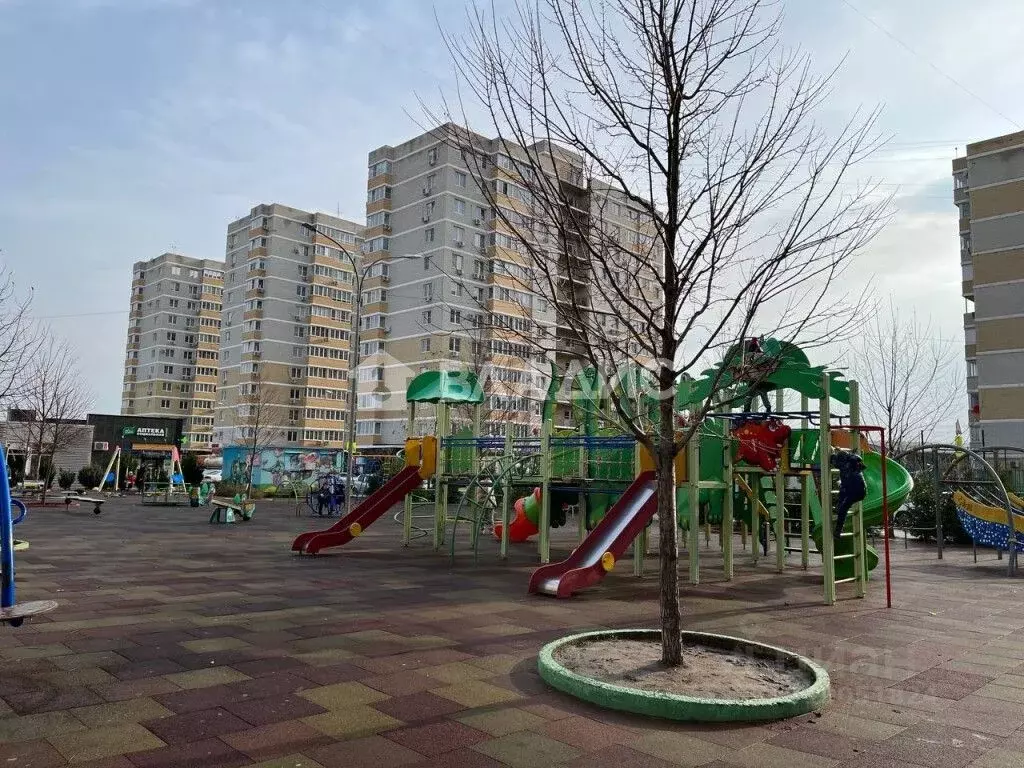 3-к кв. Краснодарский край, Краснодар ул. Красных Партизан, 1/3к11 ... - Фото 0