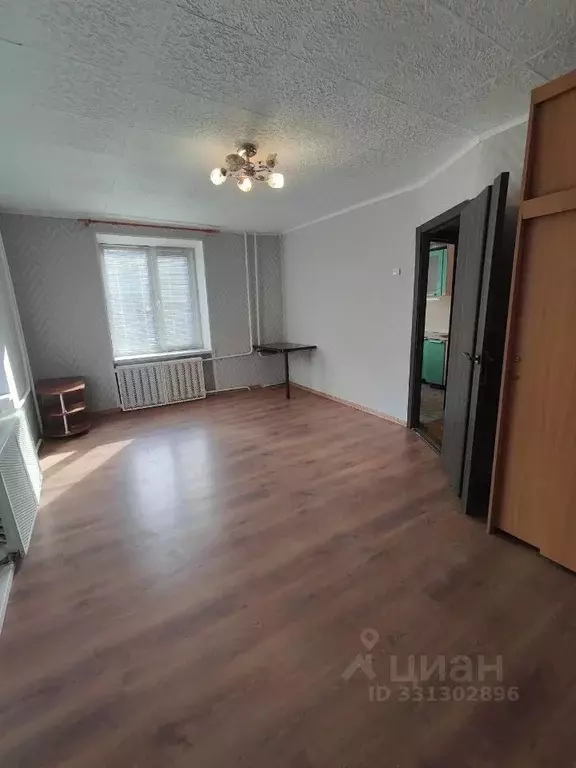 1-к кв. Ленинградская область, Кириши просп. Ленина, 8 (31.8 м) - Фото 2
