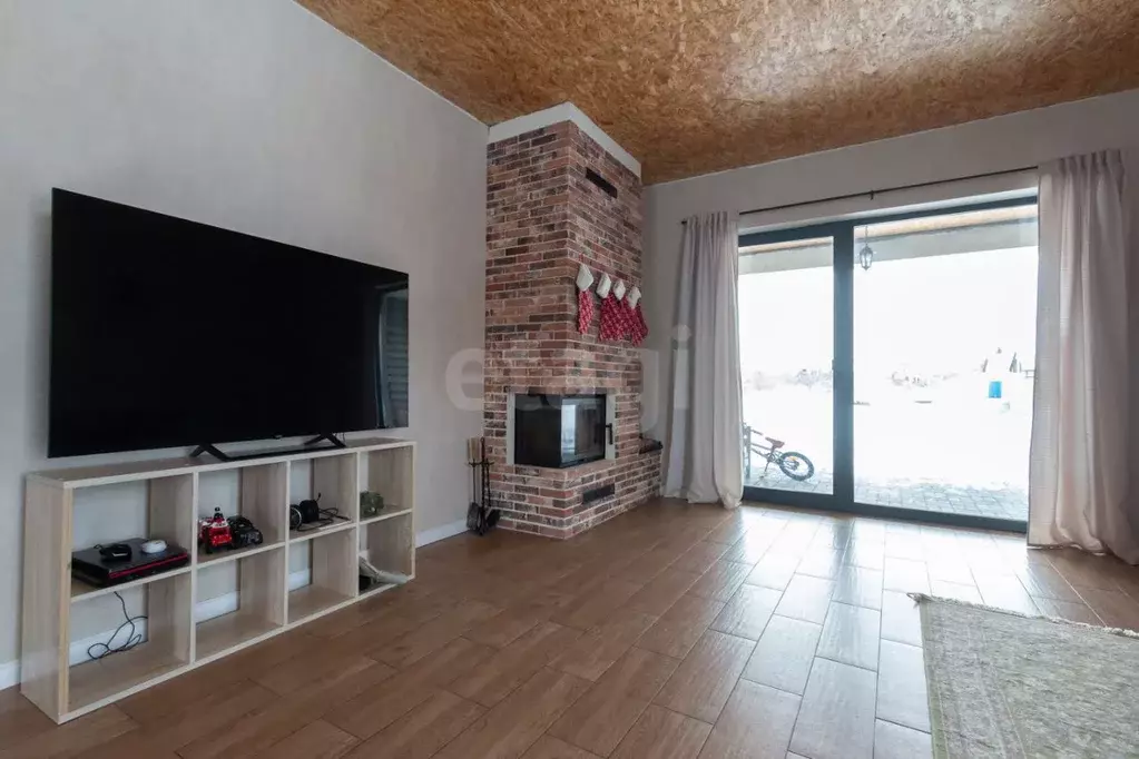 Дом в Калининградская область, Гурьевский муниципальный округ, пос. ... - Фото 1