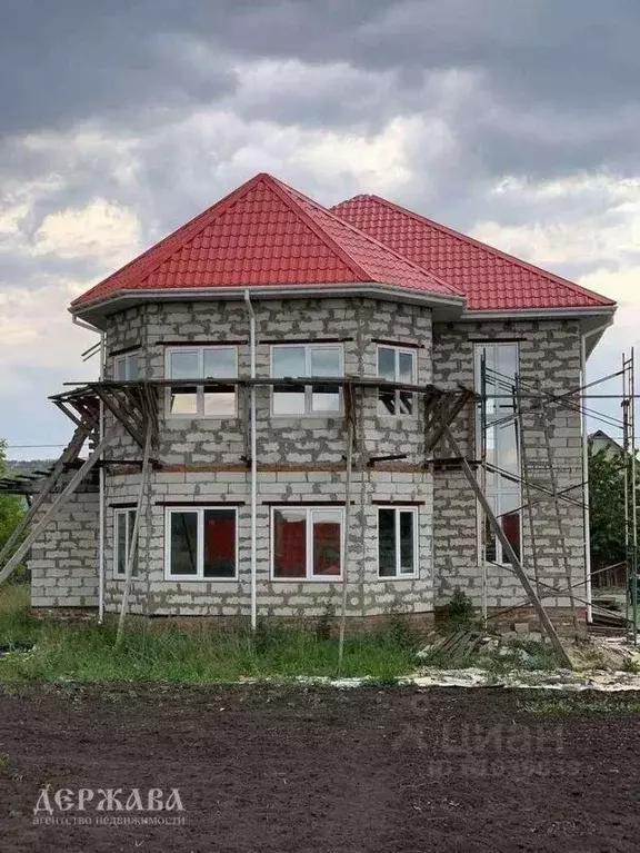 Коттедж в Белгородская область, Старооскольский городской округ, с. ... - Фото 0