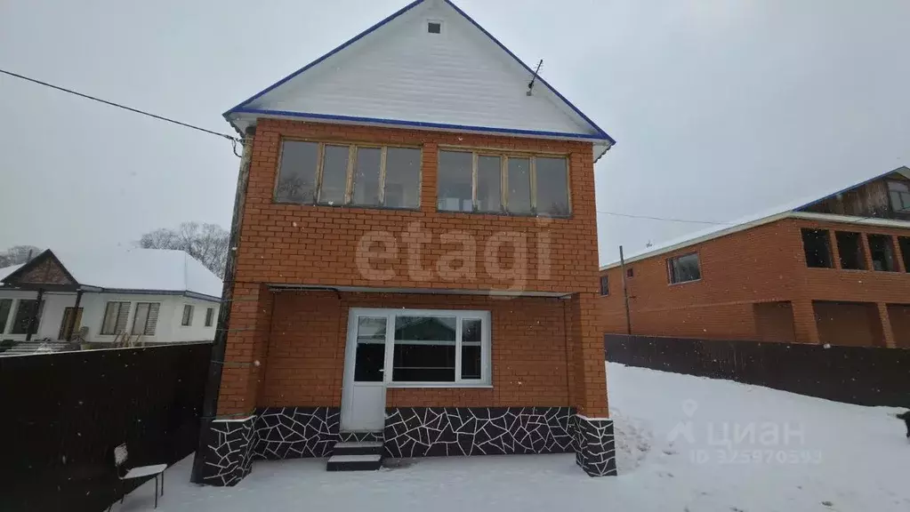 Дом в Камчатский край, Петропавловск-Камчатский ул. Невского, 4 (159 ... - Фото 1