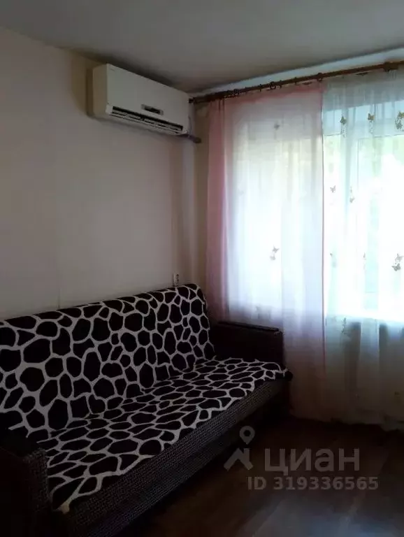 1-к кв. Волгоградская область, Волгоград ул. 7-й Гвардейской, 16 (30.0 ... - Фото 1