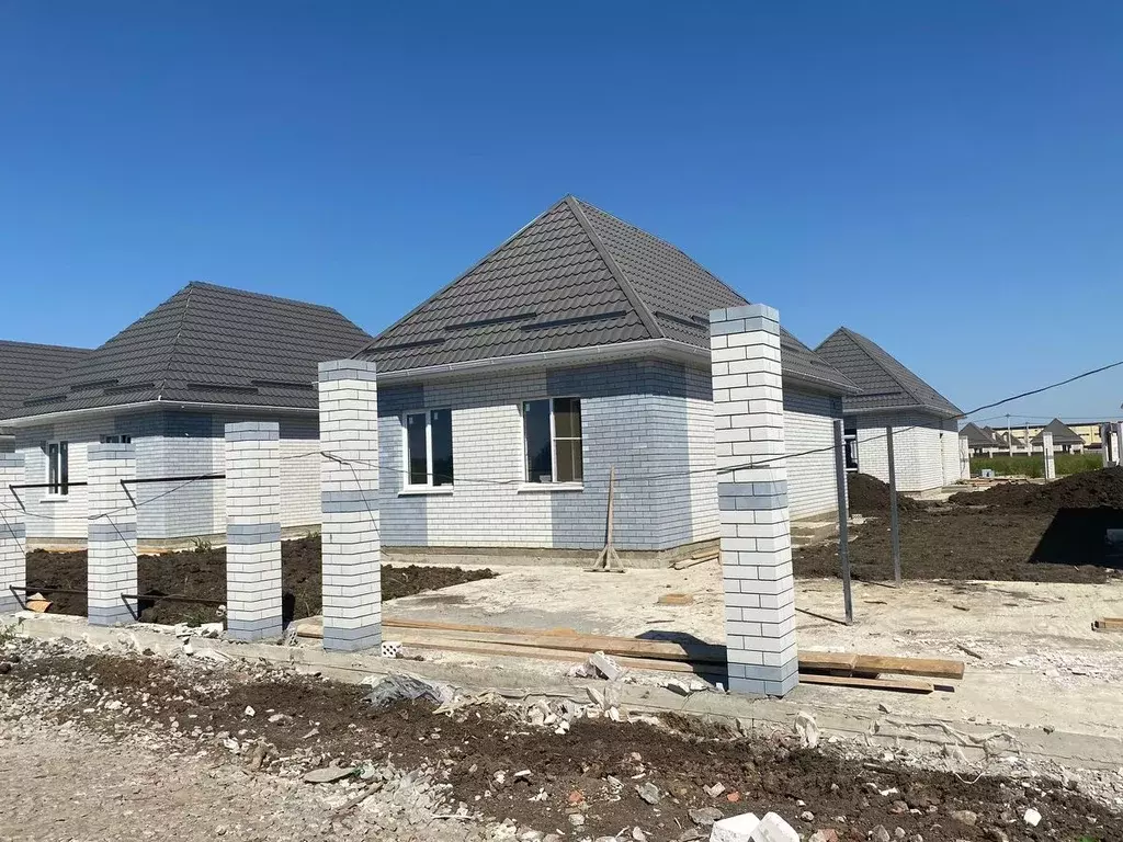 Дом в Краснодарский край, Краснодар Старокорсунская ст-ца, ул. ... - Фото 0