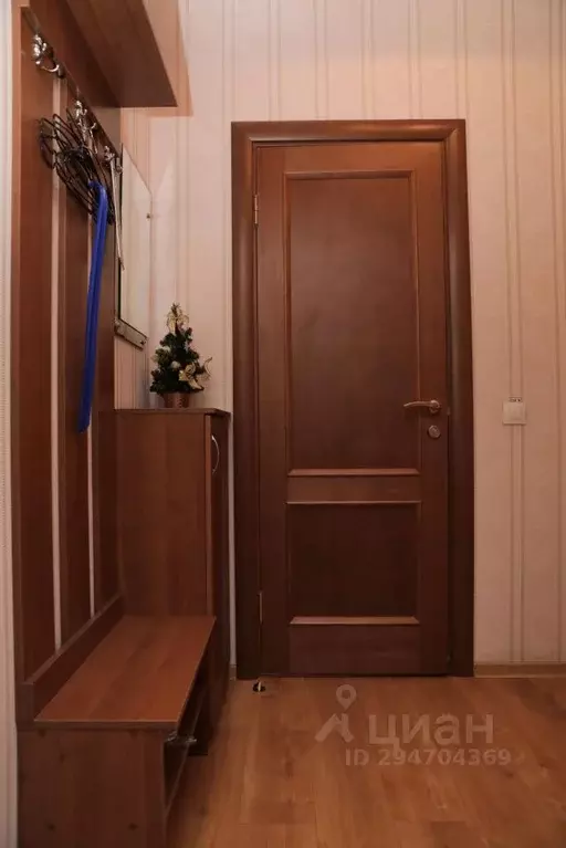 Комната Ленинградская область, Ломоносовский район, д. Гостилицы ул. ... - Фото 1