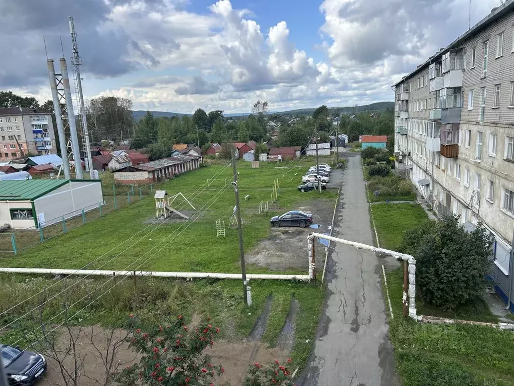2-к кв. Свердловская область, Кушвинский муниципальный округ, пос. ... - Фото 1