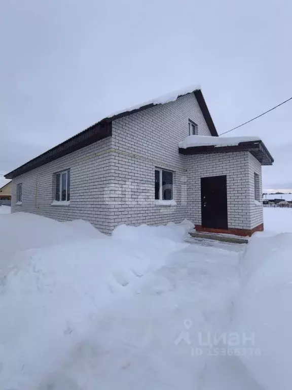 Дом в Тюменская область, Тобольск ул. Еловая (110 м) - Фото 0