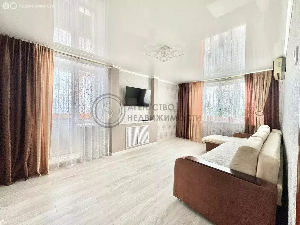 2-комнатная квартира: Казань, улица Кул Гали, 11/52Б (55 м) - Фото 0