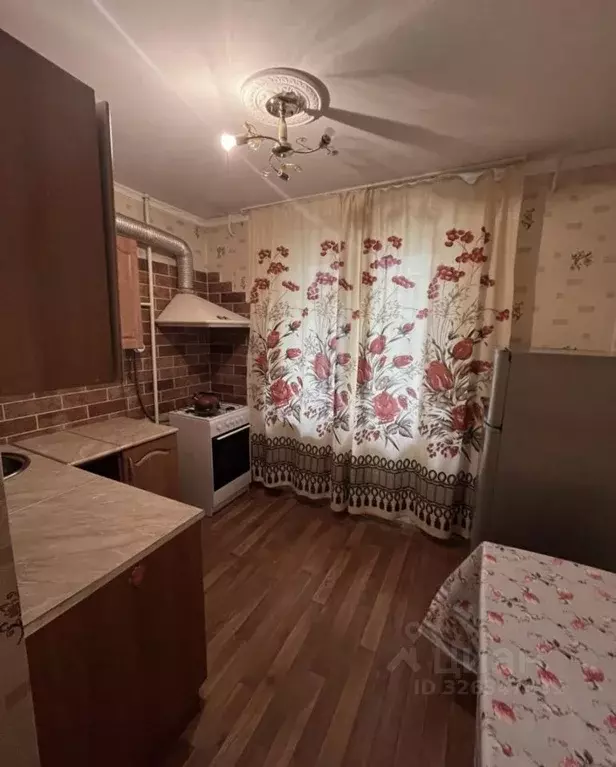 1-к кв. Кировская область, Киров ул. Опарина, 28 (32.0 м) - Фото 1