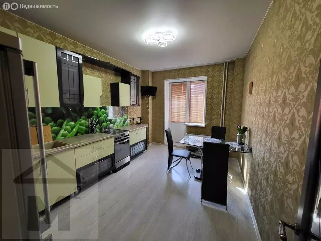 2-комнатная квартира: Абакан, улица Торосова, 7к1 (65 м) - Фото 1