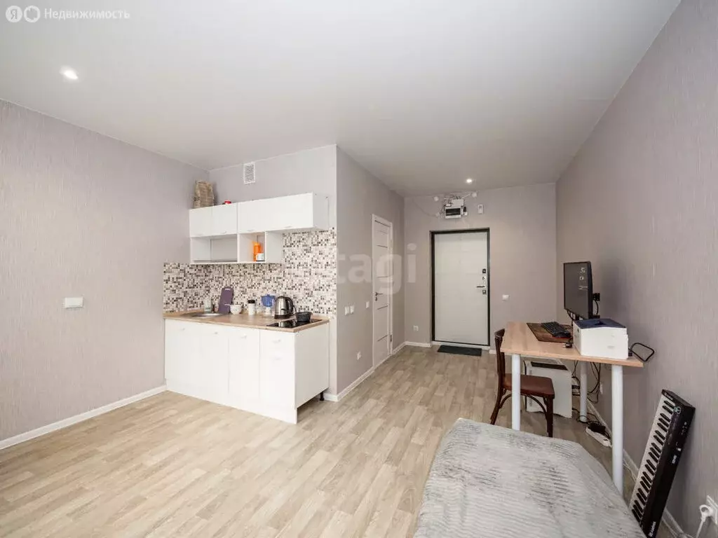 Квартира-студия: Новосибирск, Тайгинская улица, 39 (25 м) - Фото 0