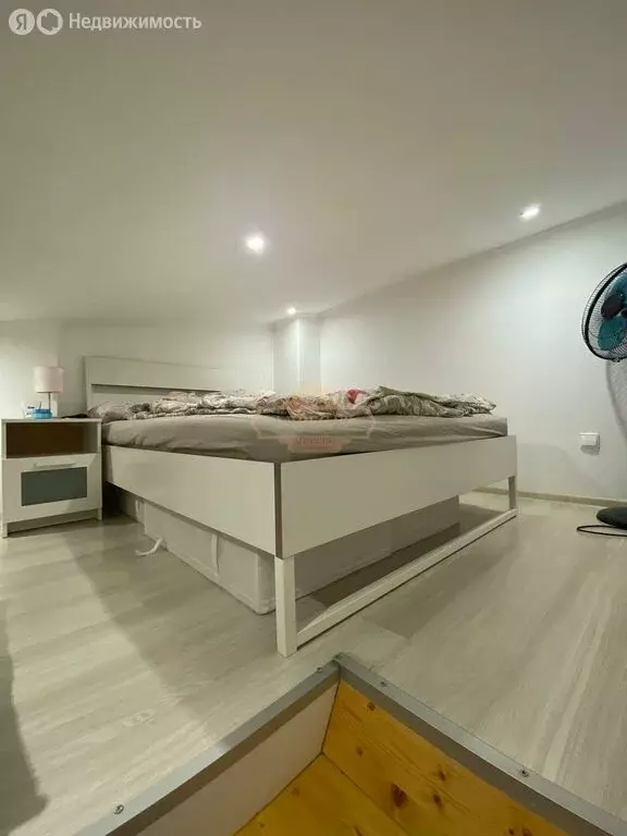 Квартира-студия: Мурино, улица Шоссе в Лаврики, 33 (22 м) - Фото 1